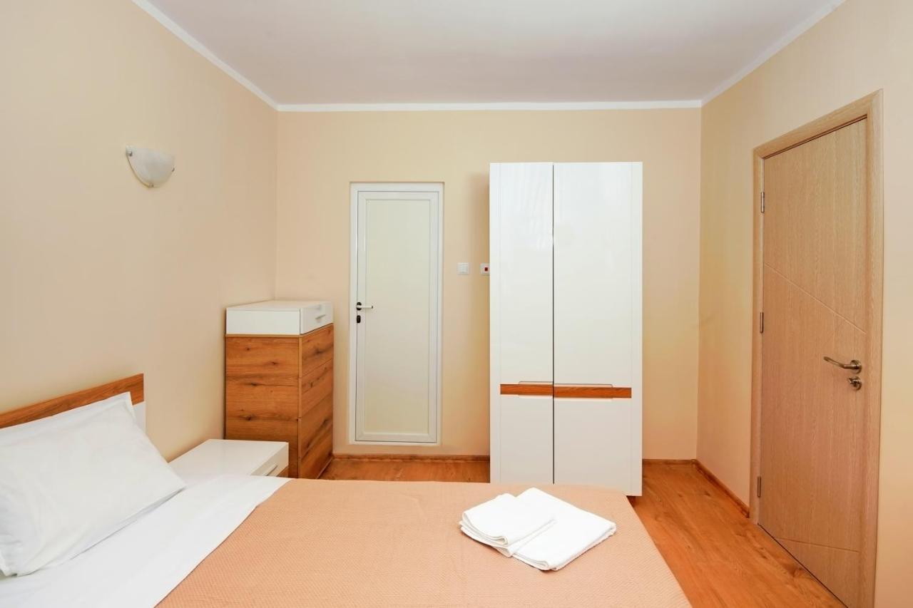 Hotel House With Garden Pomorie Exterior foto