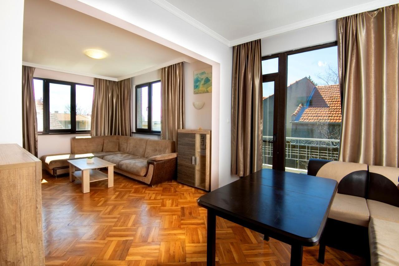 Hotel House With Garden Pomorie Exterior foto